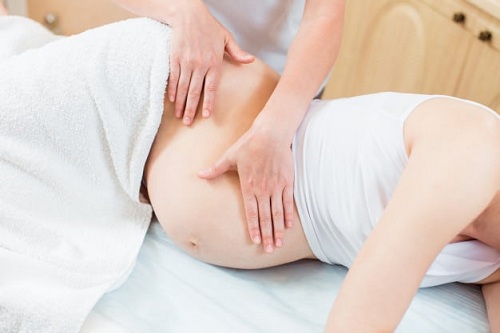 Massage bầu có nhiều lợi ích