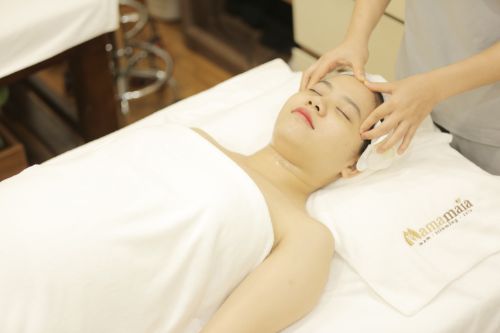 Gói massage cho mẹ bầu rạng rỡ có chăm sóc da mặt