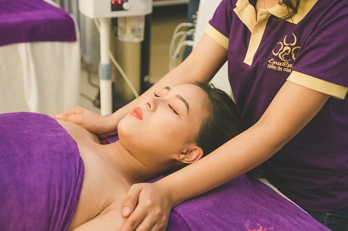 Evacare Spa massage bầu chất lượng