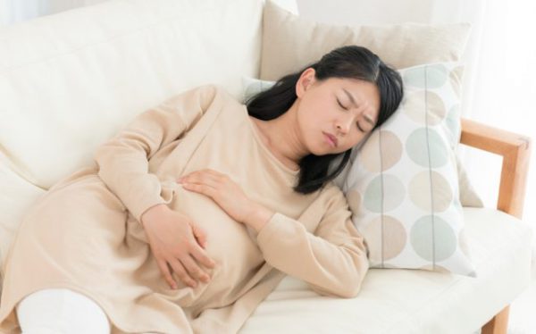Làm cách nào để chăm sóc bà bầu tháng cuối thai kỳ ngủ ngon và sâu giấc hơn
