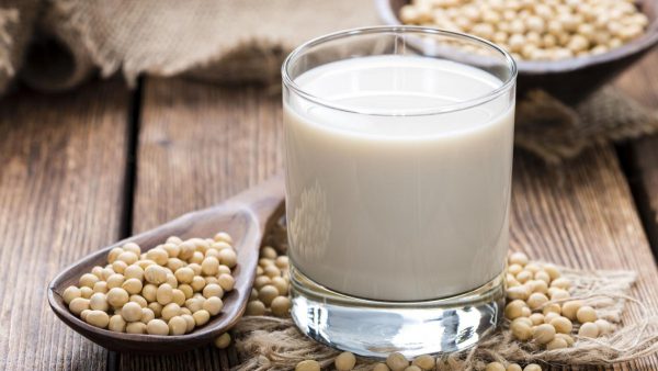 Ăn gì để nhiều sữa sau sinh mổ