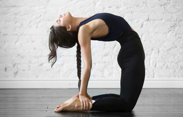 5 động tác tập yoga giảm cân toàn thân hiệu quả