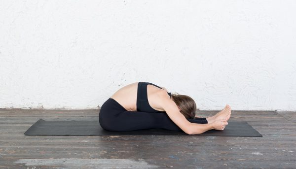 5 động tác tập yoga giảm cân toàn thân hiệu quả