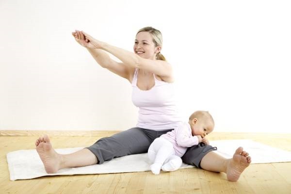 Sau sinh mổ bao lâu thì tập yoga được để giảm cân?