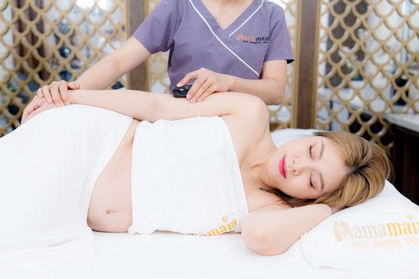 Hướng dẫn massage toàn thân cho bà bầu